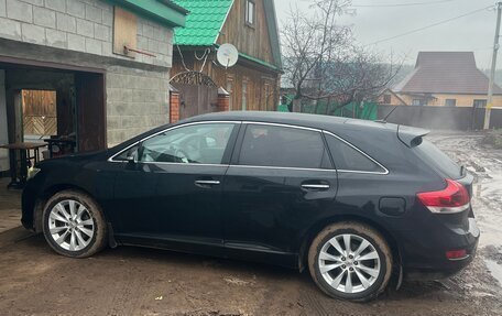Toyota Venza I, 2013 год, 1 980 000 рублей, 2 фотография