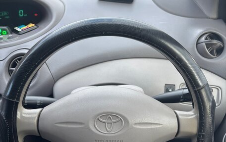 Toyota Platz, 2000 год, 350 000 рублей, 32 фотография