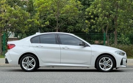 BMW 1 серия, 2022 год, 2 200 000 рублей, 5 фотография