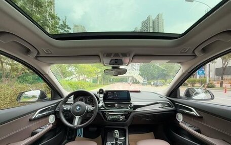 BMW 1 серия, 2022 год, 2 200 000 рублей, 11 фотография