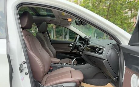 BMW 1 серия, 2022 год, 2 200 000 рублей, 14 фотография