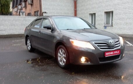Toyota Camry, 2011 год, 1 390 000 рублей, 1 фотография