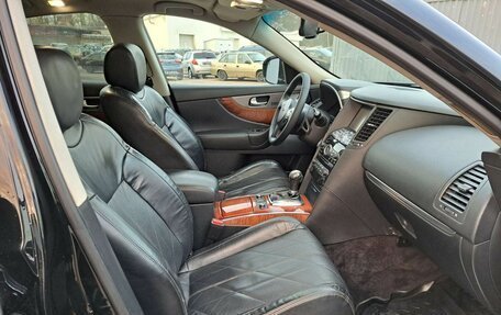 Infiniti QX70, 2015 год, 1 818 000 рублей, 11 фотография