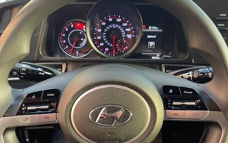 Hyundai Elantra, 2021 год, 1 880 000 рублей, 15 фотография