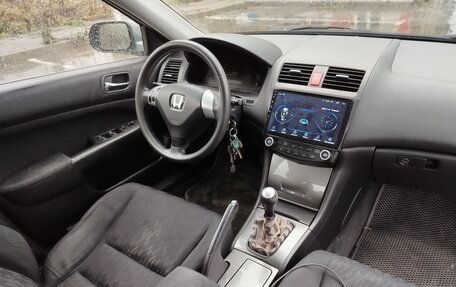 Honda Accord VII рестайлинг, 2004 год, 650 000 рублей, 15 фотография