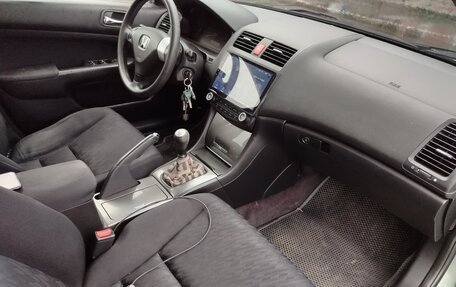 Honda Accord VII рестайлинг, 2004 год, 650 000 рублей, 16 фотография