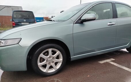 Honda Accord VII рестайлинг, 2004 год, 650 000 рублей, 27 фотография