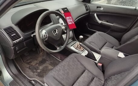 Honda Accord VII рестайлинг, 2004 год, 650 000 рублей, 21 фотография