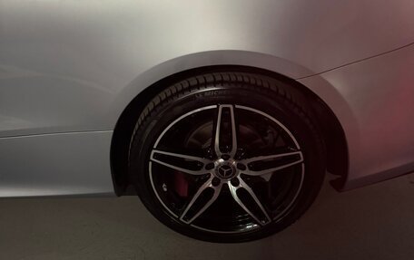 Mercedes-Benz E-Класс, 2019 год, 4 600 000 рублей, 5 фотография