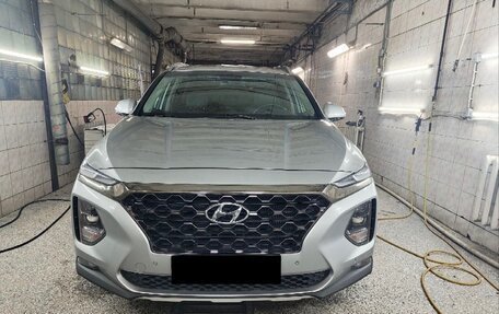Hyundai Santa Fe IV, 2019 год, 3 400 000 рублей, 2 фотография