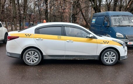 KIA Rio IV, 2022 год, 1 350 000 рублей, 3 фотография