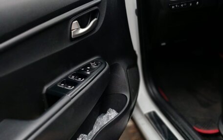 KIA Rio IV, 2022 год, 1 350 000 рублей, 22 фотография