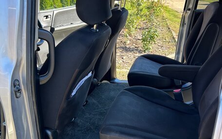 Honda Freed I, 2010 год, 890 000 рублей, 4 фотография