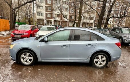 Chevrolet Cruze II, 2010 год, 385 000 рублей, 4 фотография