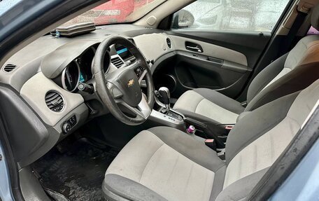 Chevrolet Cruze II, 2010 год, 385 000 рублей, 12 фотография