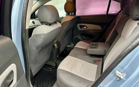 Chevrolet Cruze II, 2010 год, 385 000 рублей, 13 фотография