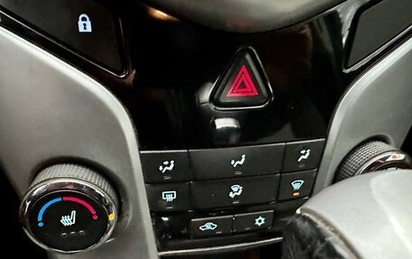 Chevrolet Cruze II, 2010 год, 385 000 рублей, 24 фотография