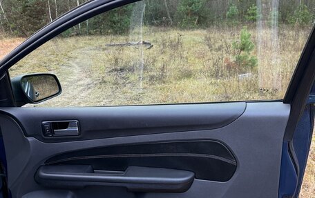 Ford Focus II рестайлинг, 2006 год, 550 000 рублей, 13 фотография