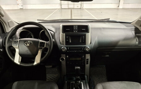 Toyota Land Cruiser Prado 150 рестайлинг 2, 2012 год, 2 539 850 рублей, 14 фотография