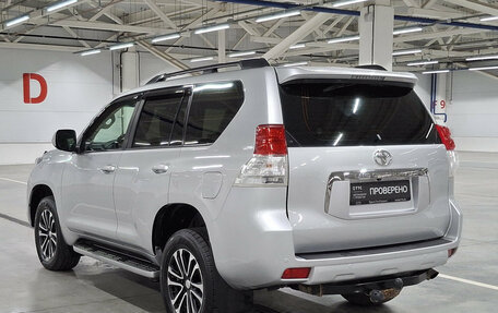 Toyota Land Cruiser Prado 150 рестайлинг 2, 2012 год, 2 539 850 рублей, 7 фотография