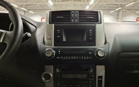 Toyota Land Cruiser Prado 150 рестайлинг 2, 2012 год, 2 539 850 рублей, 15 фотография