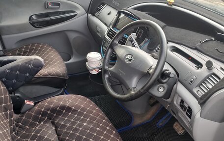 Toyota Estima III рестайлинг -2, 2001 год, 850 000 рублей, 9 фотография