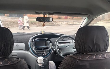 Toyota Estima III рестайлинг -2, 2001 год, 850 000 рублей, 13 фотография