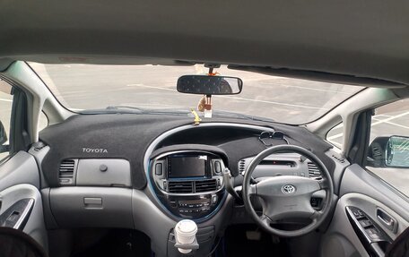 Toyota Estima III рестайлинг -2, 2001 год, 850 000 рублей, 12 фотография