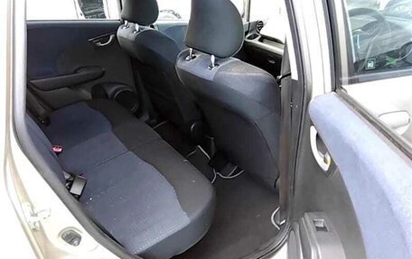 Honda Fit III, 2010 год, 950 000 рублей, 15 фотография