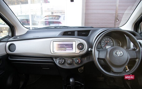 Toyota Vitz, 2013 год, 699 000 рублей, 15 фотография