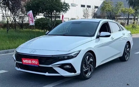 Hyundai Avante, 2022 год, 2 100 000 рублей, 1 фотография