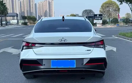 Hyundai Avante, 2022 год, 2 100 000 рублей, 5 фотография