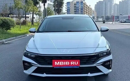 Hyundai Avante, 2022 год, 2 100 000 рублей, 3 фотография