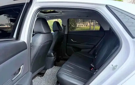 Hyundai Avante, 2022 год, 2 100 000 рублей, 10 фотография