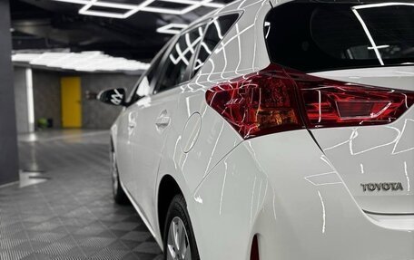 Toyota Auris II, 2013 год, 1 250 000 рублей, 5 фотография