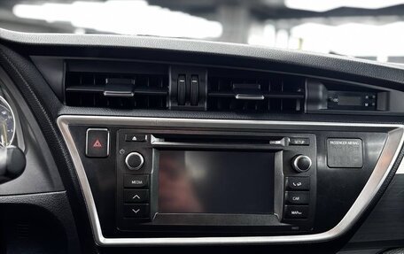 Toyota Auris II, 2013 год, 1 250 000 рублей, 24 фотография