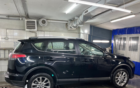 Toyota RAV4, 2016 год, 1 900 000 рублей, 2 фотография