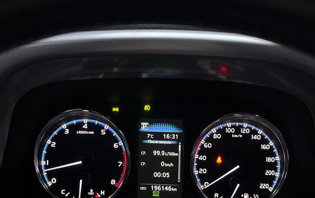 Toyota RAV4, 2016 год, 1 900 000 рублей, 11 фотография