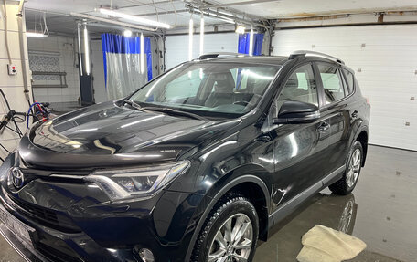 Toyota RAV4, 2016 год, 1 900 000 рублей, 5 фотография