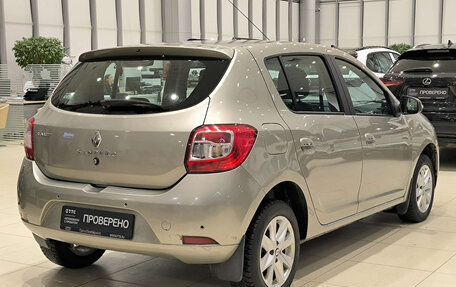 Renault Sandero II рестайлинг, 2019 год, 970 000 рублей, 6 фотография