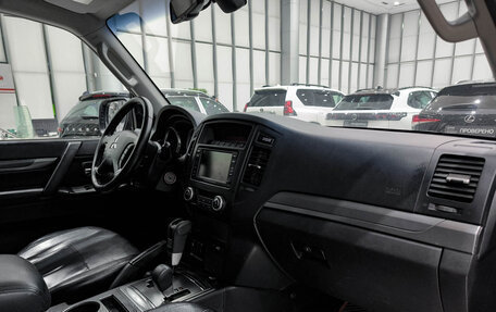Mitsubishi Pajero IV, 2011 год, 1 750 000 рублей, 11 фотография
