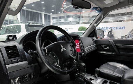 Mitsubishi Pajero IV, 2011 год, 1 750 000 рублей, 16 фотография