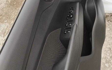 Hyundai Solaris II рестайлинг, 2017 год, 1 240 000 рублей, 9 фотография