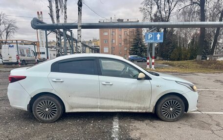 KIA Rio IV, 2017 год, 749 000 рублей, 3 фотография