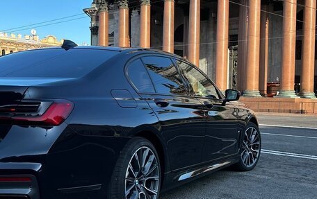 BMW 7 серия, 2021 год, 2 500 000 рублей, 2 фотография