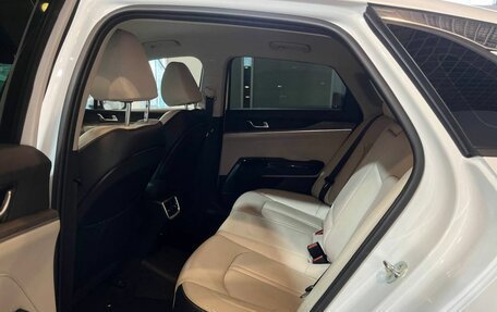 KIA K5, 2021 год, 2 770 000 рублей, 23 фотография