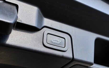 Land Rover Range Rover Evoque I, 2017 год, 2 488 000 рублей, 19 фотография