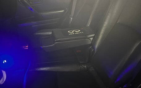 Infiniti FX I, 2003 год, 680 000 рублей, 10 фотография