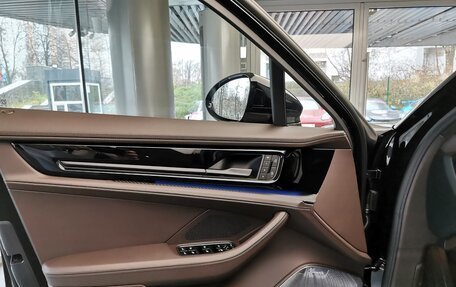 Porsche Panamera, 2025 год, 29 980 000 рублей, 15 фотография