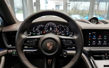 Porsche Panamera, 2025 год, 29 980 000 рублей, 31 фотография